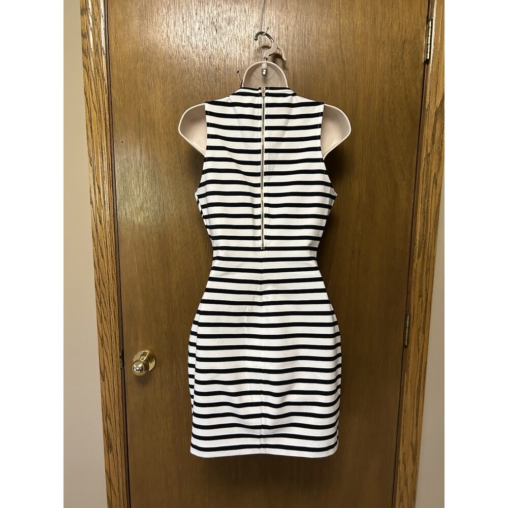 NEW Express size 8 Dress Cut-Out Black & White Short Stripe Summer $69.90 F26 - Picture 4 of 8